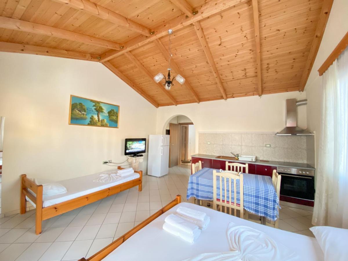 Summerland Saranda Exterior foto